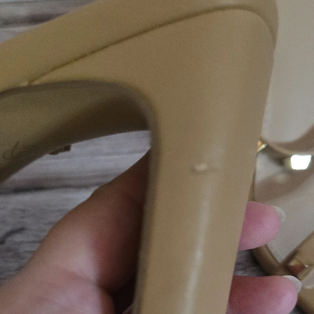 THE DROP Neutral Tan Gold Studded Strappy Heeled Sandals Size 9 - Picture 12 of 13